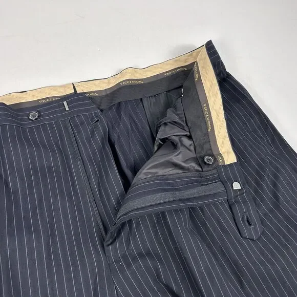 Vicci Uomo 50R Suit 42x28 Pleated Black Striped Wool Three Button Vented